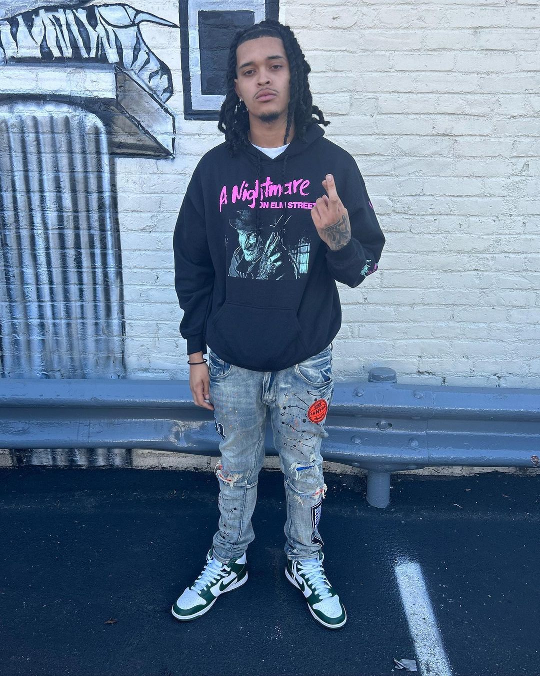 💫  @paymezay (#ThizzlerBarWars May 31, 2023)