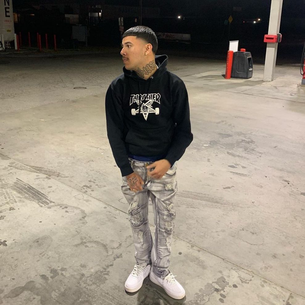 💫 @melobeenpoppinn (#ThizzlerVideoVS Apr 20, 2023)