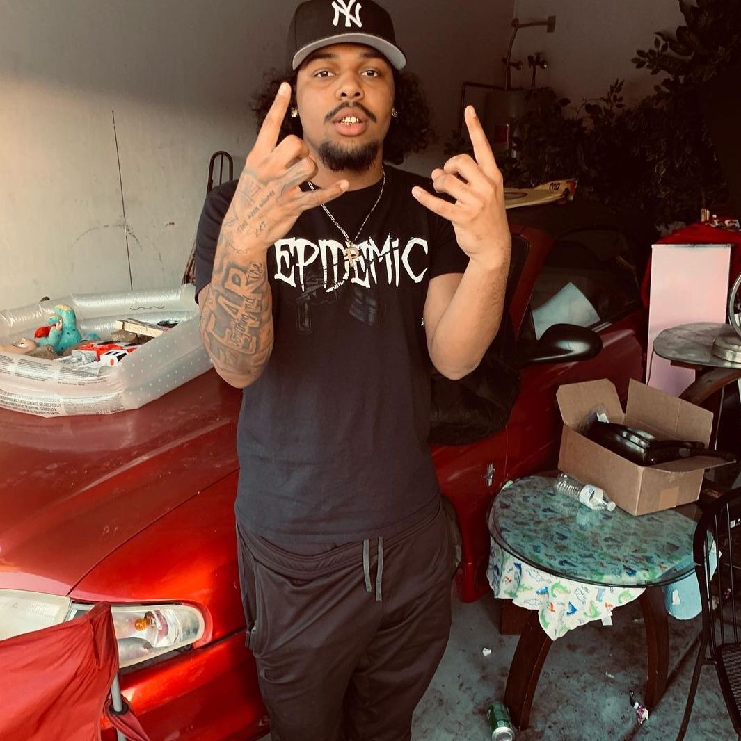 💫 @18peezy (#ThizzlerVideoVS Apr 13, 2023)