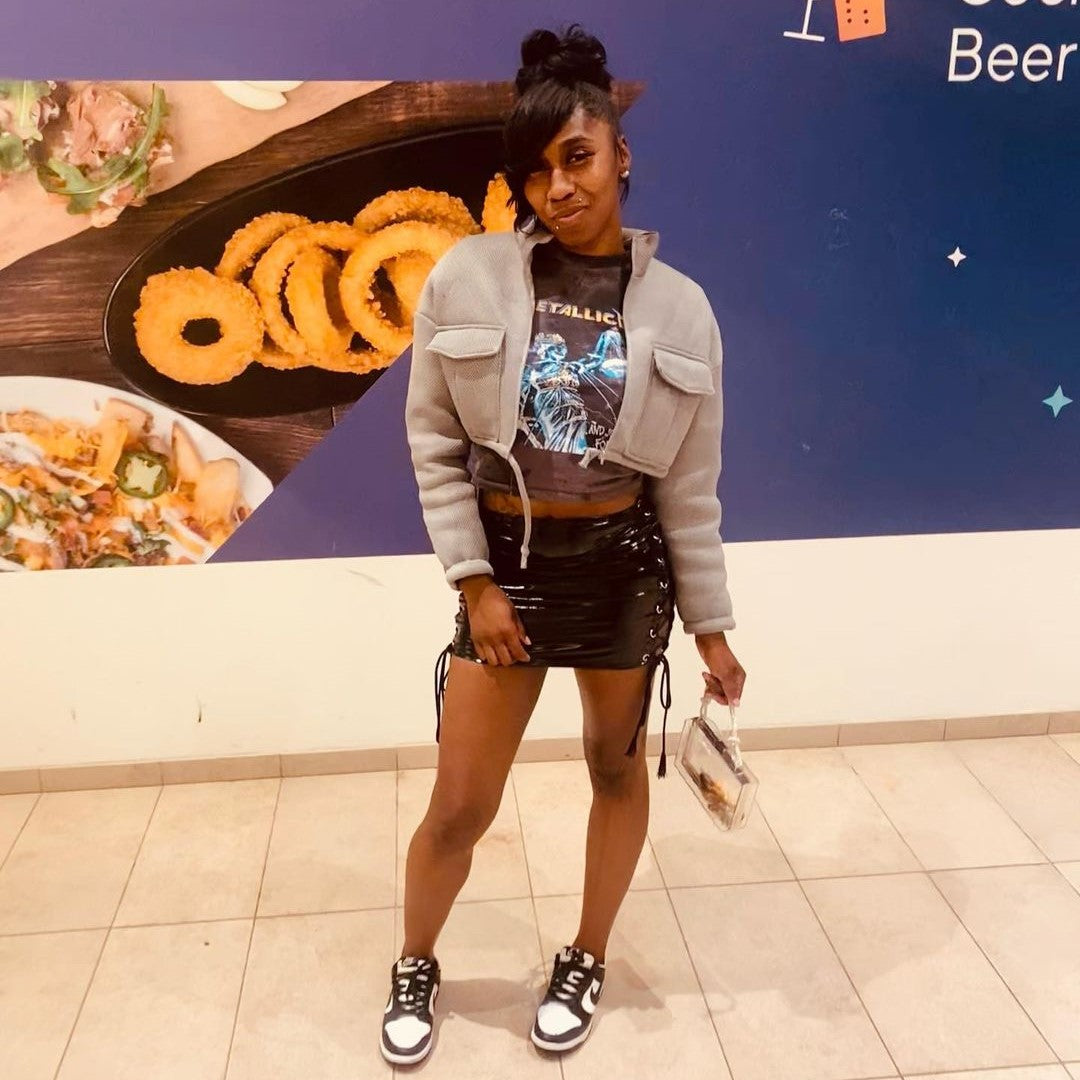 💫 @_issaabarbie (#ThizzlerBarWars November 22, 2023)